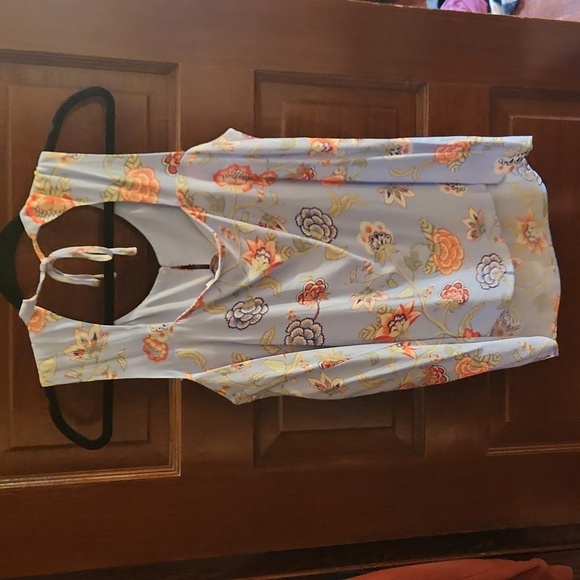 NWT Loft Flower Blouse - Picture 3 of 3